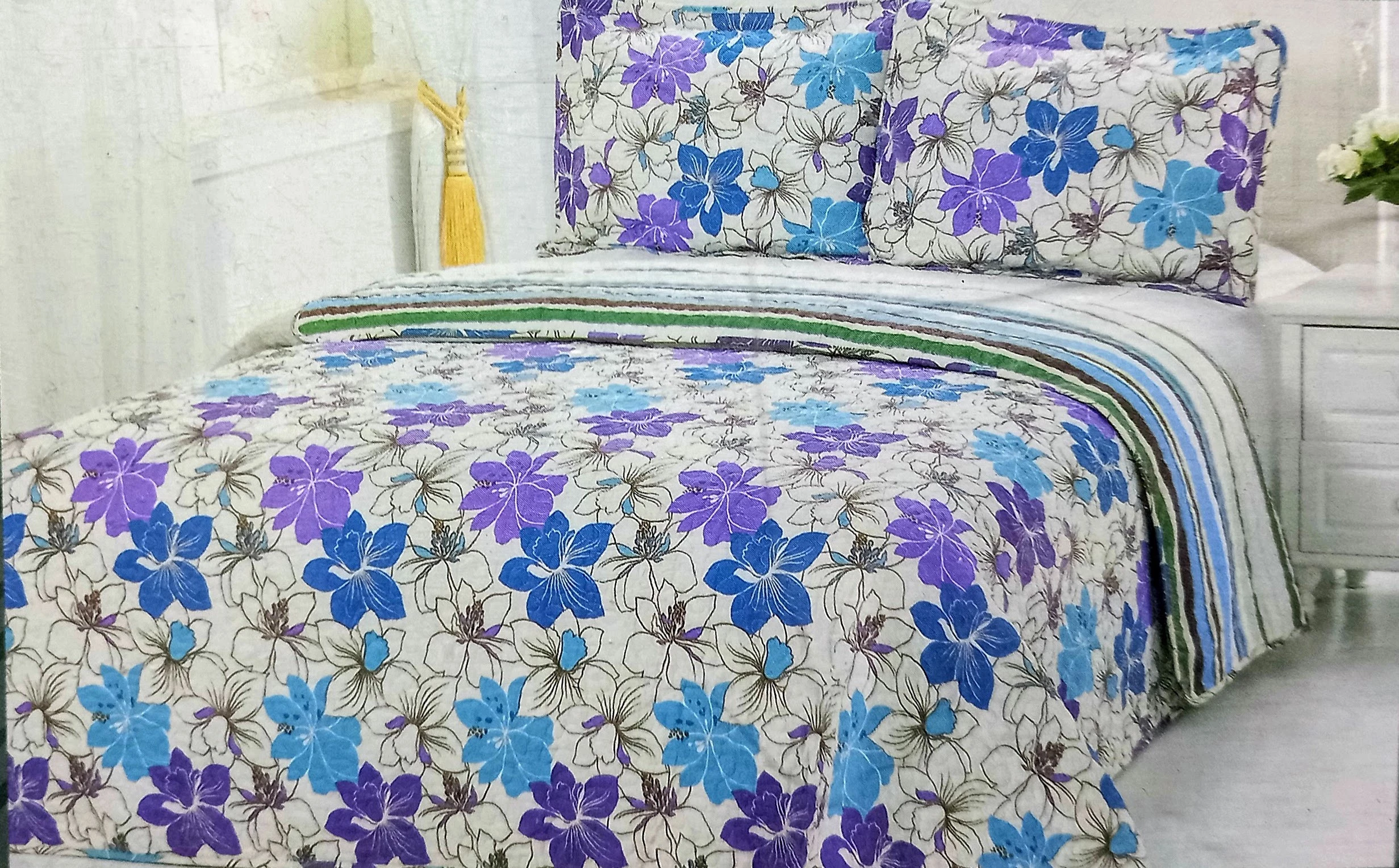 Cobreleito Queen Dupla Face Flor Azul E Lilas Stilo Casa