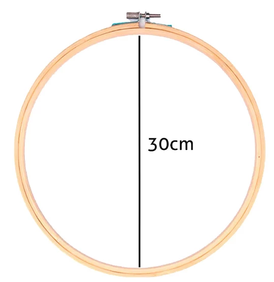 Bastidor de Madeira para Bordado com Tarracha 31 cm Luli