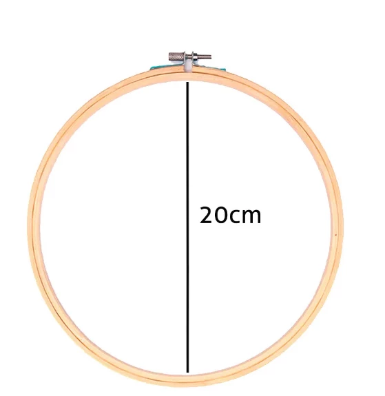 Bastidor de Madeira para Bordado com Tarracha 21 cm Luli