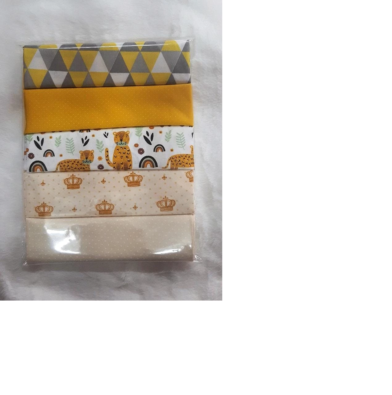 Tricoline 50cm x 75cm Amarelo 03