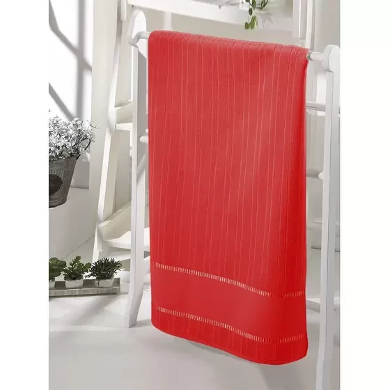Toalha de Banho Velour para Bordar Bella Liso - Vermelha