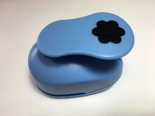 Furador de Artesanato 16 mm Flor 6 Pétalas